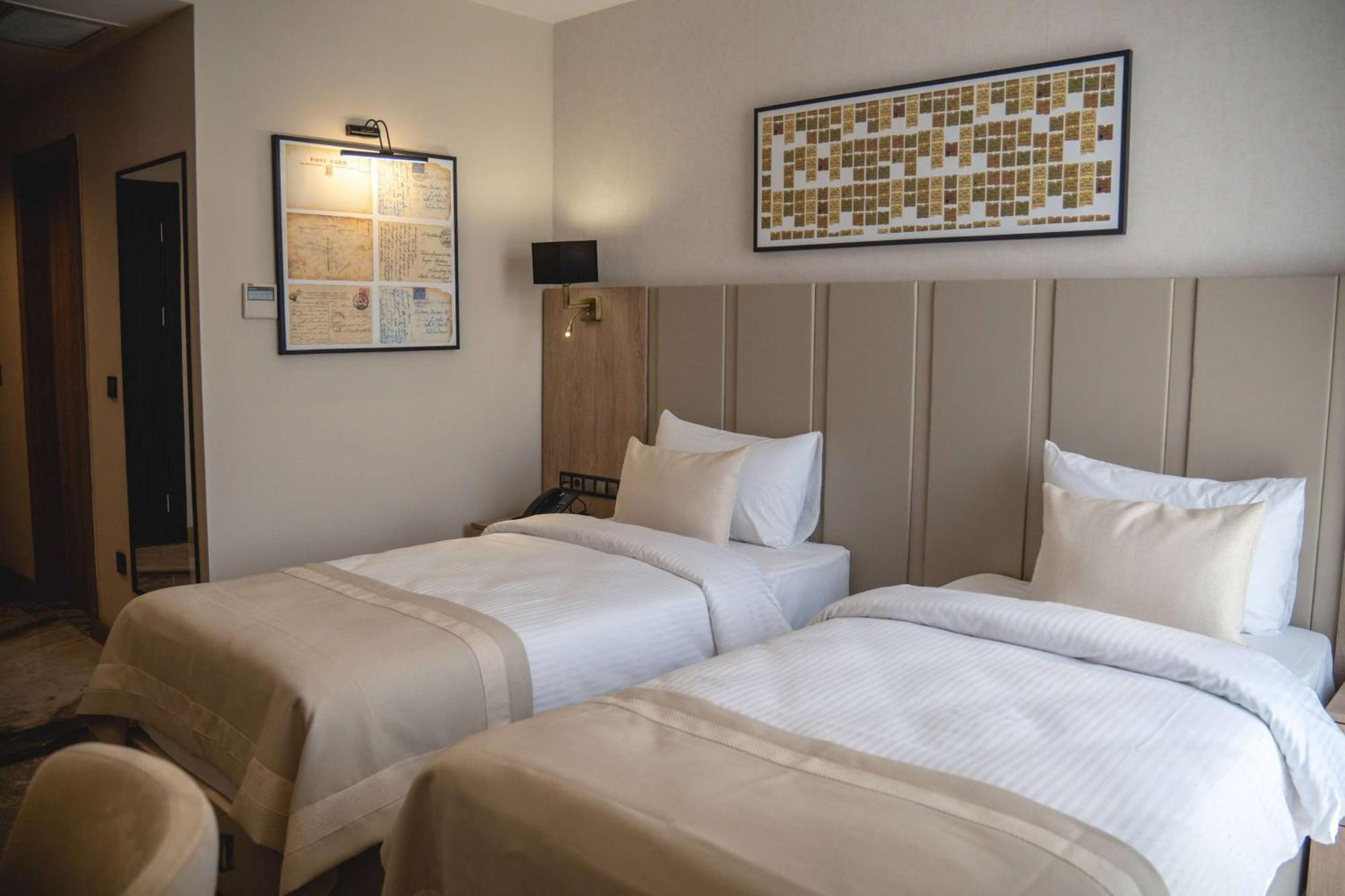 Hotel Ramada Plaza By Wyndham Batman Esterno foto